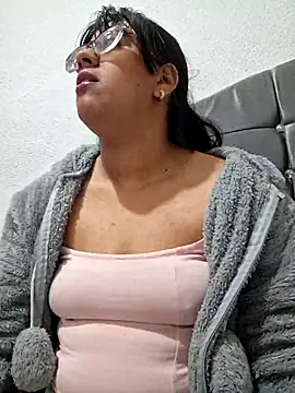 ZaidaWet's Live XXX Chat