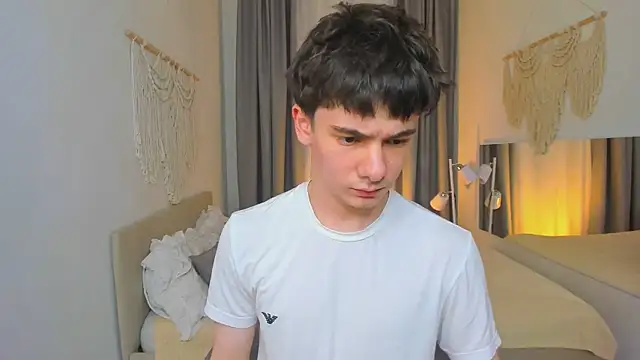 Ethan_Crowe Live XXX-chat