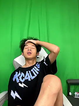 -OvO-'s Live XXX Chat