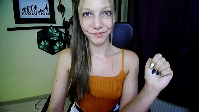 EmillyPlay's Live XXX Chat