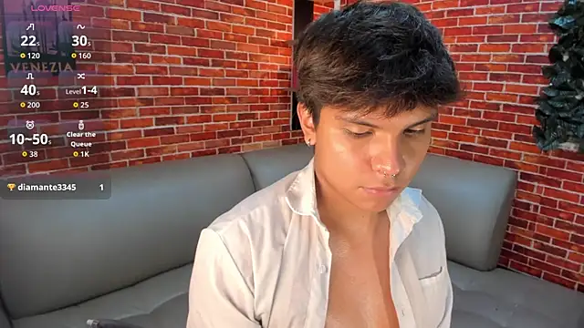 Chat XXX en directo de Thiago_Kozak