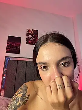 Jetf_Andrea_couple Adlı Modelin Canlı XXX Sohbeti