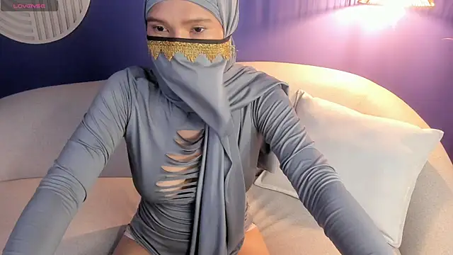 Živý XXX chat Slaazy_VI