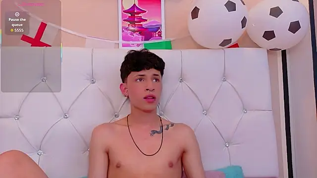 Chatroom XXX en direct de Axel__Evans