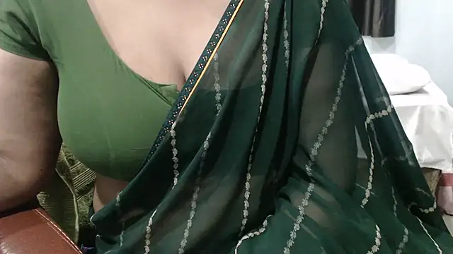 Chatroom XXX en direct de sunitha-3