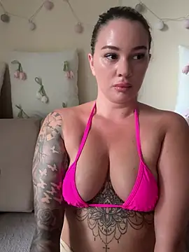 دردشة xXBigPeachBunnyxXx الجنسية المباشرة