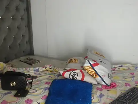 Chatroom XXX en direct de kenia_nihiara