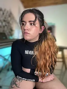 Chat XXX en directo de NikkiNix
