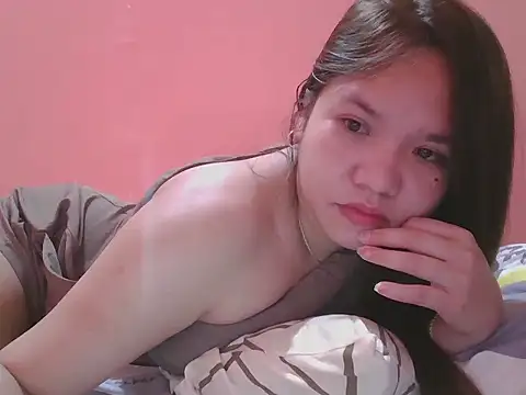 Chat +18 de UrHotBabexxx ao vivo