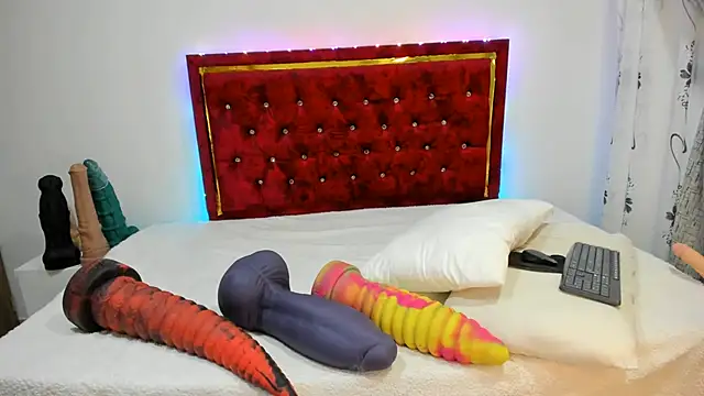 charlloteevans_X Chat XXX in diretta