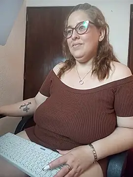 Kataleyamilf69_'s Live XXX Chat
