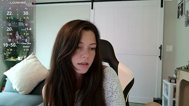 Chat XXX en directo de lilbbyily