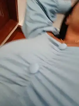 Chatroom XXX en direct de Milf_NaomiBraunx