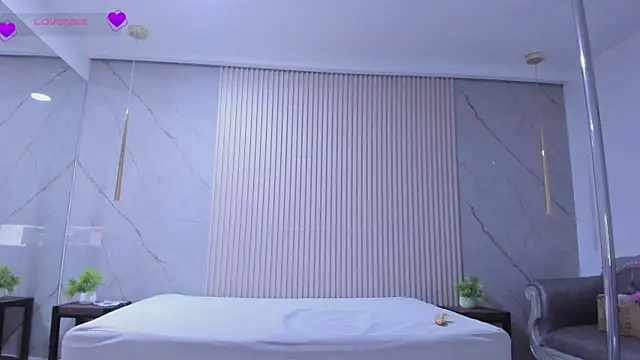 XXX chat uživo modela luna_taylorss