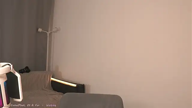 quake_123 élő XXX-chatje
