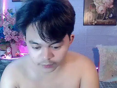 Chatroom XXX en direct de Bigboy_Hiro