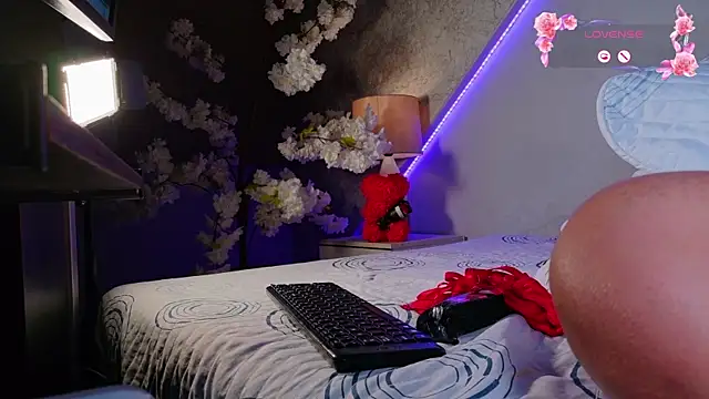 maaluh Chat XXX live