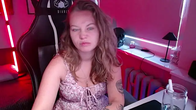 holly_xglam's Live XXX Chat