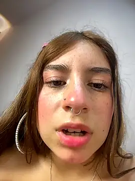 Chat +18 de GabySweett_ ao vivo