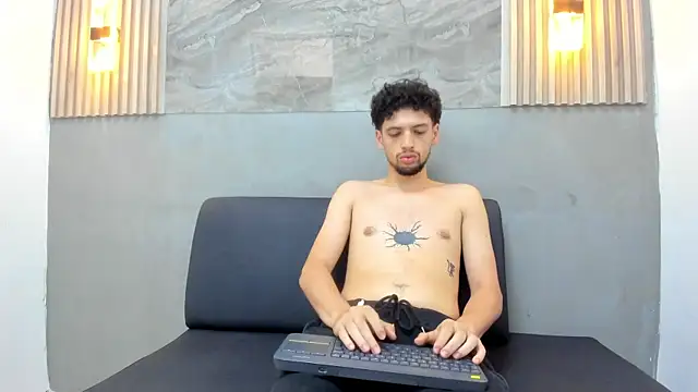 LUCA_GREENDn Webbikameraesitys