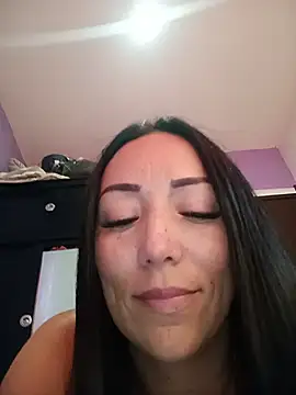 Laura_martin_ 라이브 XXX 채팅