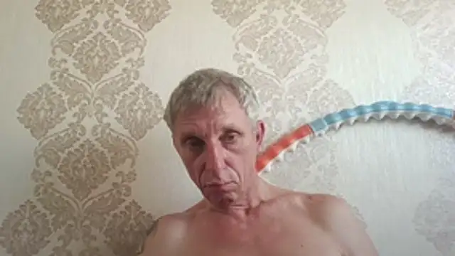 BobbyXRoyal Chat XXX in diretta