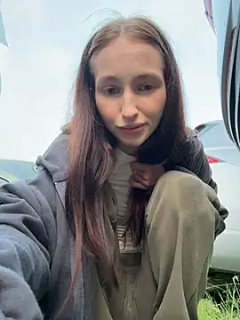 -missbehaving- XXX чат на живо