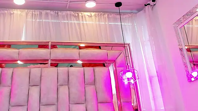 LiliGreyy Adlı Modelin Canlı XXX Sohbeti