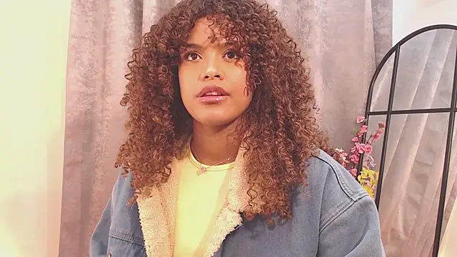 צ'אט XXX בשידור חי של Amelia_bss