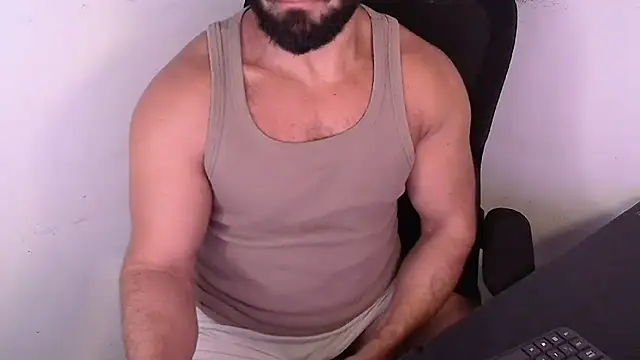 Онлайн чат XXX abeardguyone