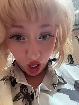 RonnieKiss' Live XXX Chat