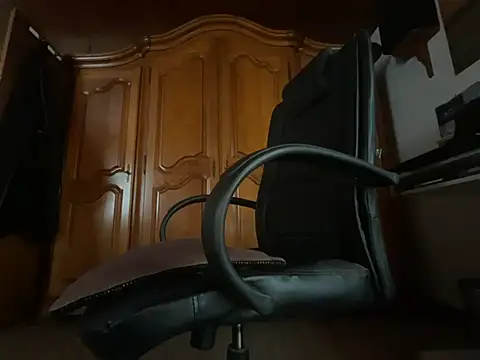 TruingTartrate: вебкам-шоу