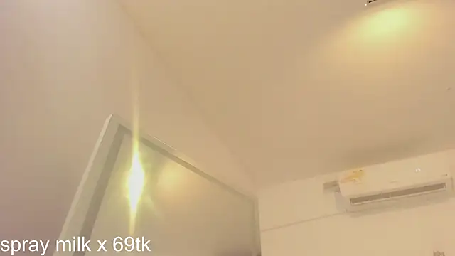 Kiara_Curls' Live XXX Chat