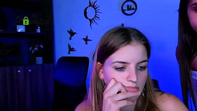 צ'אט XXX בשידור חי של lisa_dark_