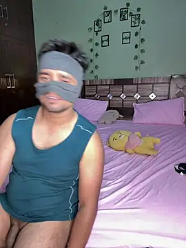 Webkamerová show Model_bhabhi_couple