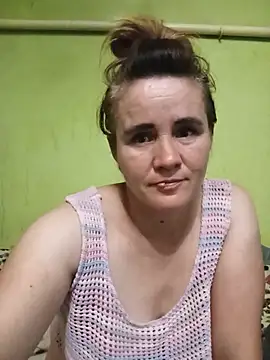 SannyMILF Adlı Modelin Canlı XXX Sohbeti