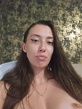 VirginPussySquirt webcam show