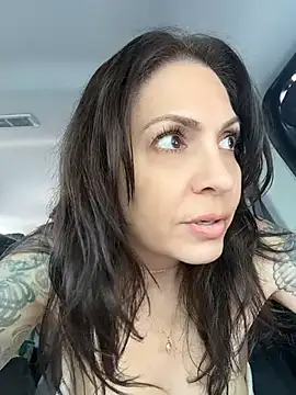 BeautifulMesss – Naživo XXX chat