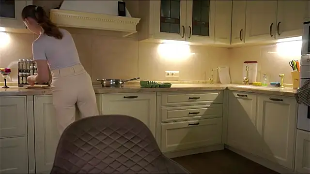 NaomiFess Live XXX-chat