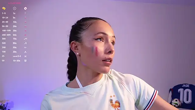 Онлайн чат XXX jade__paris