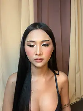 Diannellove Adlı Modelin Canlı XXX Sohbeti