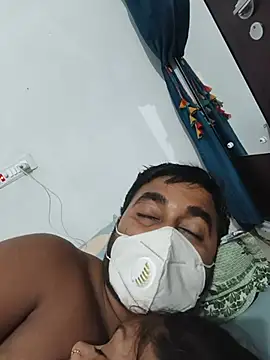 Chat +18 de ranigupta72 ao vivo