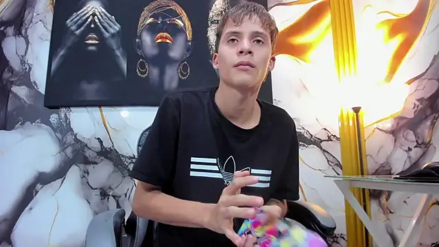 Онлайн чат XXX mono_blonde
