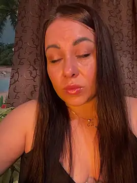 DaisyStreet Live XXX-Chat