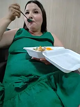 KatBennett's Live XXX Chat