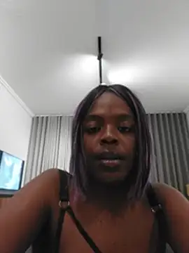 הופעת וובקאם של pinkybabrie200
