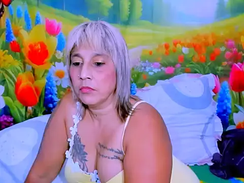 Chat XXX en directo de indianroxy