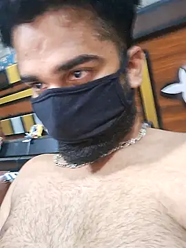 TNTBOSS01 Adlı Modelin Canlı XXX Sohbeti