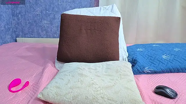 Онлайн чат XXX Malia_fox