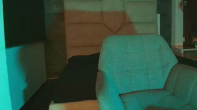 Živý XXX chat Tyler_Mcrey
